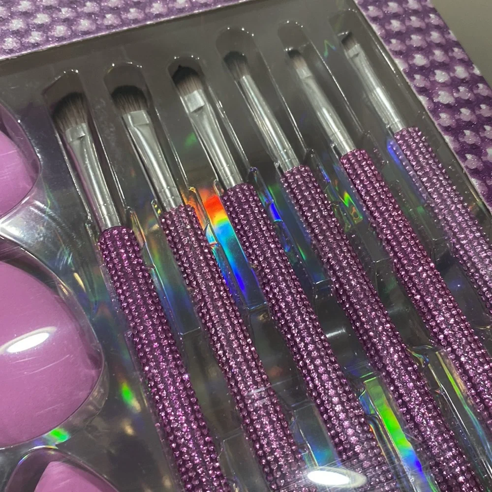 COPY - NWT. Essentials Collection, 13 piece makeup storage/brush set. - Picture 15 of 15